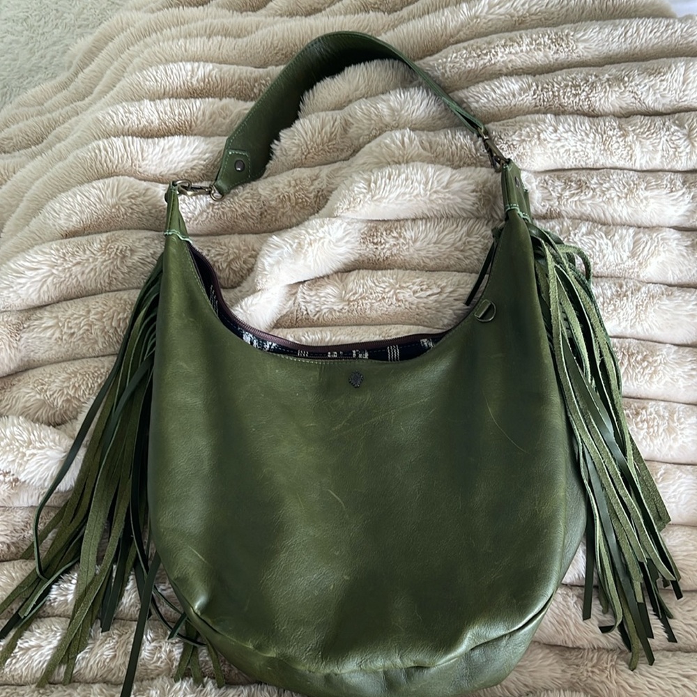 Nena & Co. Green Leather fringe shoulder bag